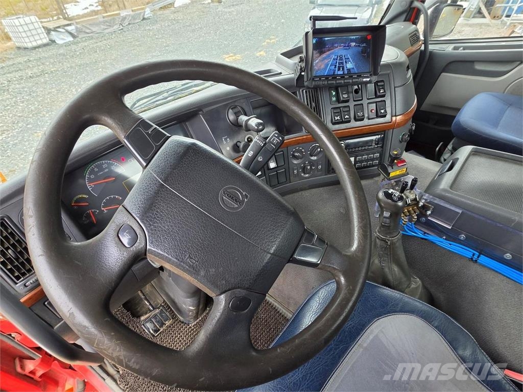 Terberg FM-2000-T Kaivinkoneritilä 8X8 Грузовики для лесозаготовок