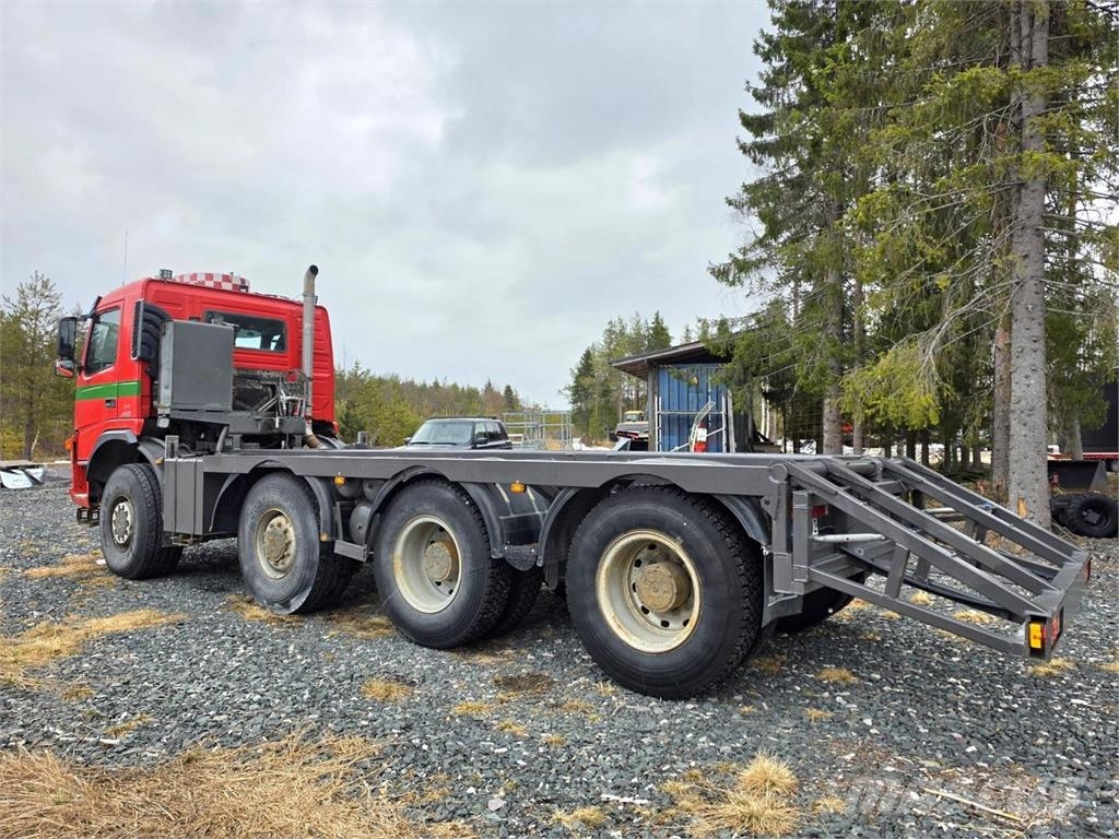 Terberg FM-2000-T Kaivinkoneritilä 8X8 Грузовики для лесозаготовок