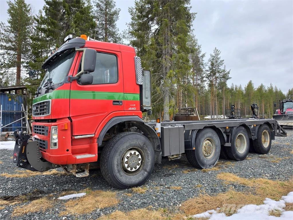 Terberg FM-2000-T Kaivinkoneritilä 8X8 Грузовики для лесозаготовок