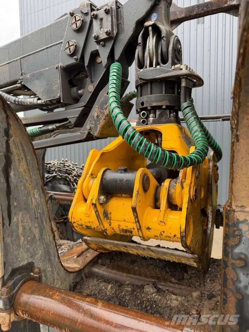 Timberjack 1110C Forwarders