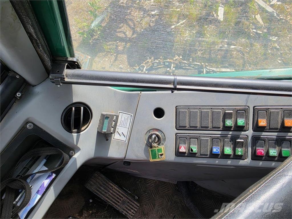 Timberjack 810B Forwarders