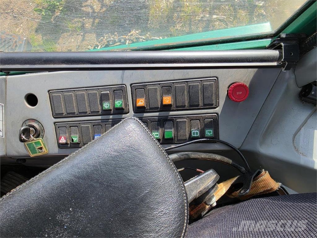 Timberjack 810B Forwarders