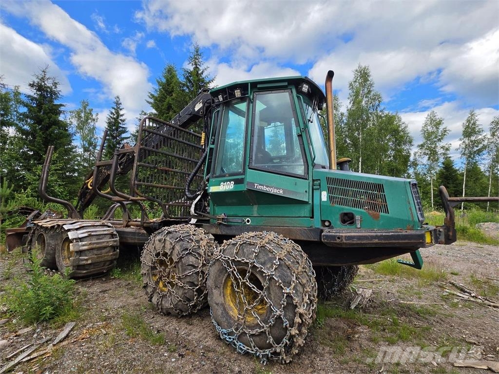 Timberjack 810B Forwarders