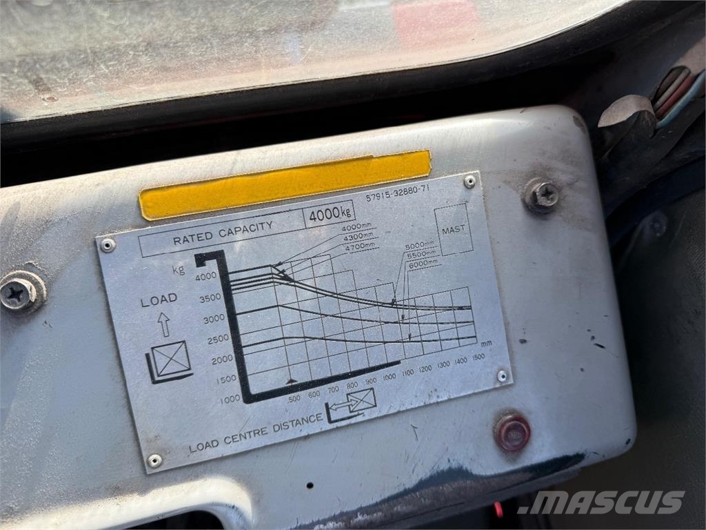 Toyota 02-5 FD35 柴油叉车