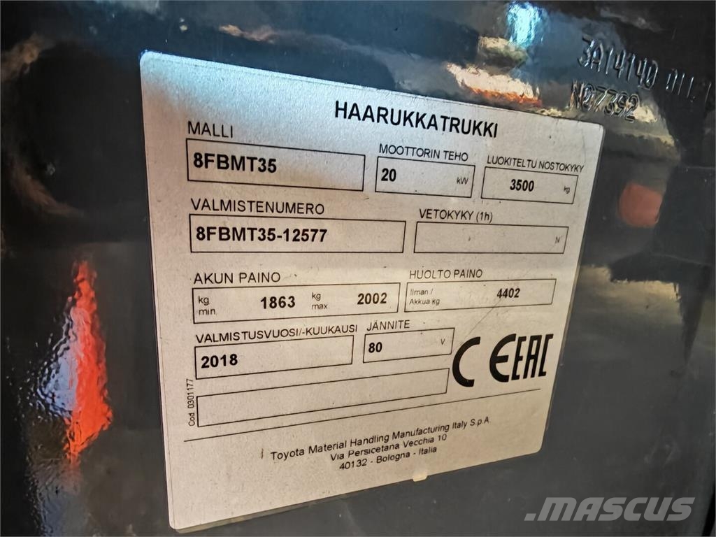 Toyota 8FBMT35 (tunnit vain 787 h) Elektritõstukid