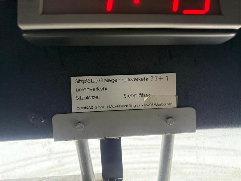 Toyota Salvador Caetano Bussi 24 paikkaa Autobuses tipo pullman