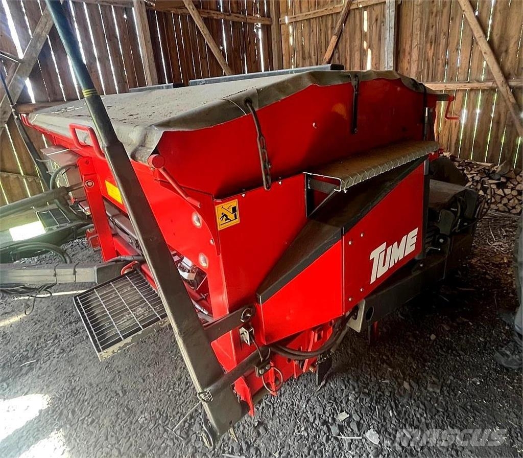 Tume HKL 3000 JC Other fertilizing machines and accessories
