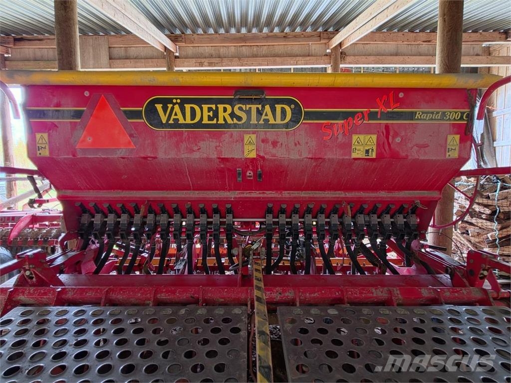 Väderstad 300C Kylvökone معدات بذر