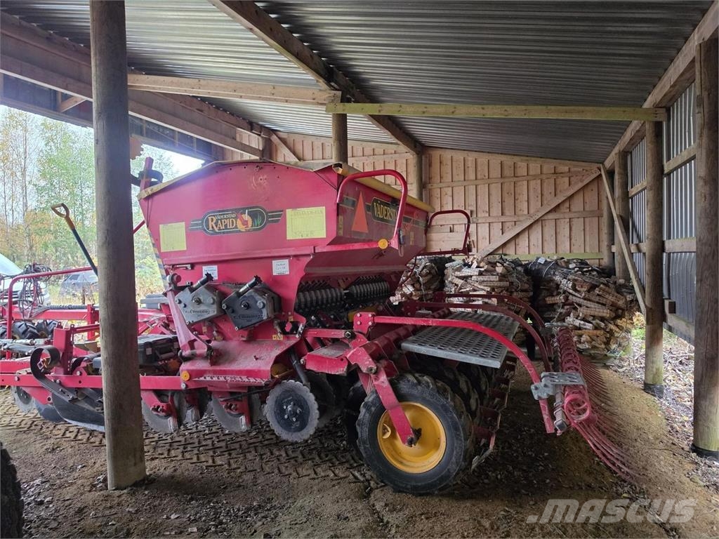 Väderstad 300C Kylvökone معدات بذر