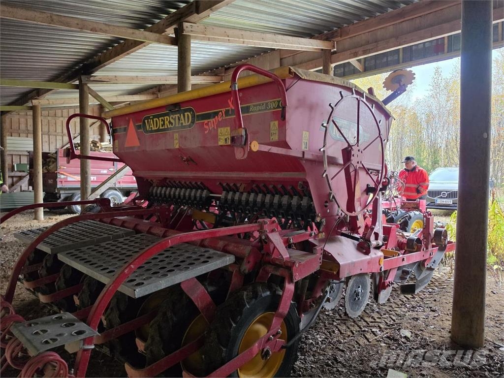 Väderstad 300C Kylvökone معدات بذر