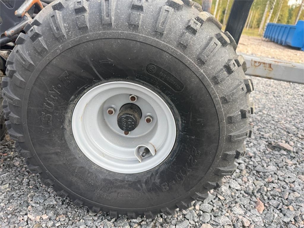 Vahva-jussi 320 Mönkijän metsäperävaunu koneikolla Bosbouw - Overige
