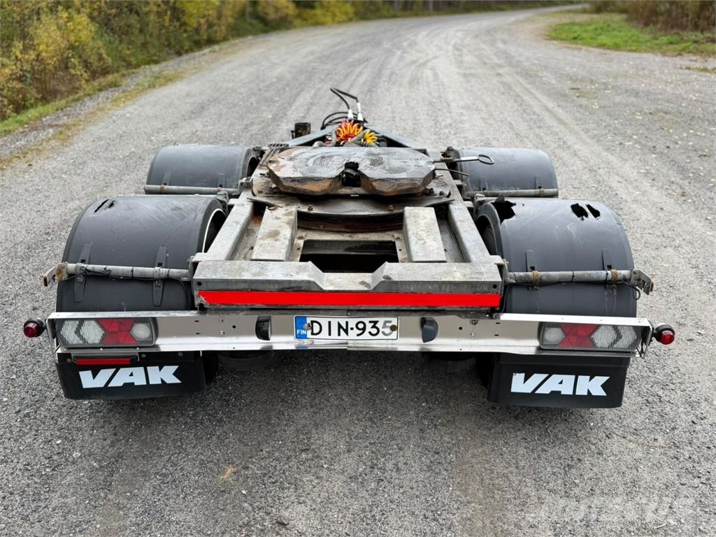 VAK Paripyötä ja hydrauli letkutus Dolly's