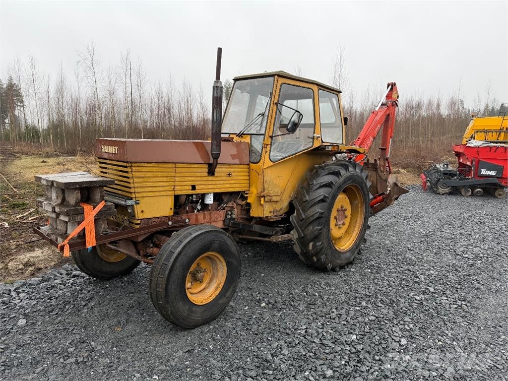 Valmet 702 HUOM KAIVURI MYYTY 拖拉机/农用车