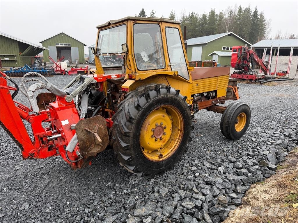 Valmet 702 HUOM KAIVURI MYYTY 拖拉机/农用车