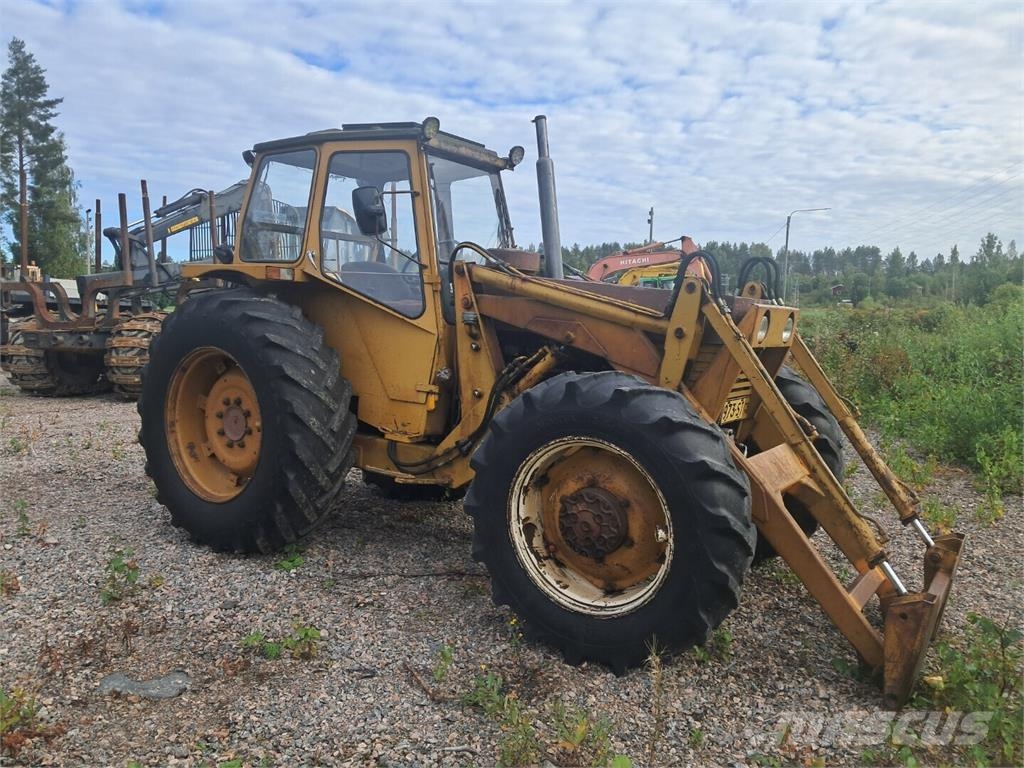 Valmet 702 s 4veto Трактори