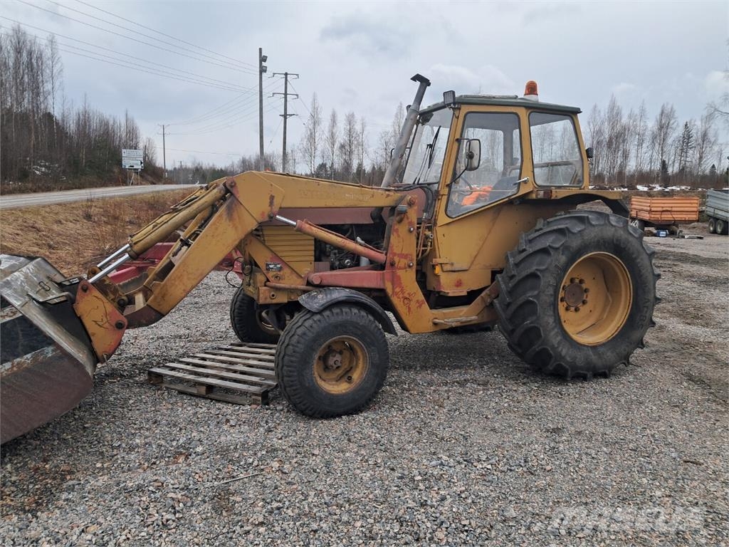 Valmet 702s الجرارات
