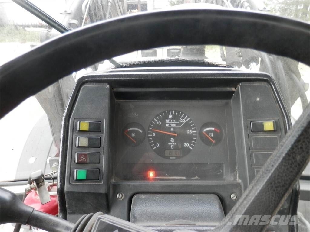 Valmet 8000 拖拉机/农用车