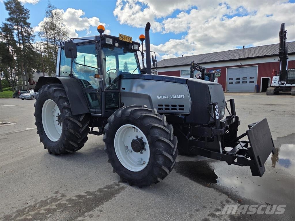 Valmet 8400 Traktorer