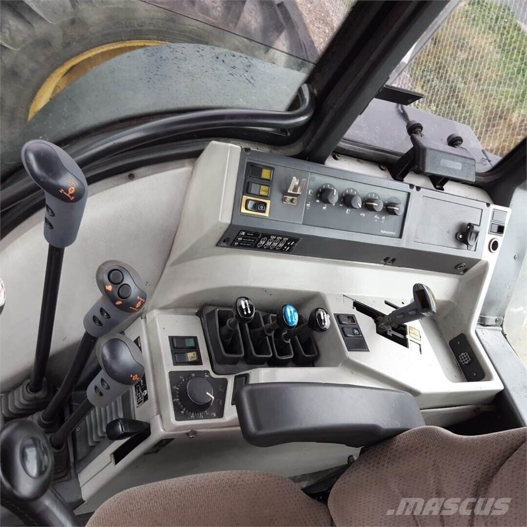 Valmet 8550 拖拉机/农用车