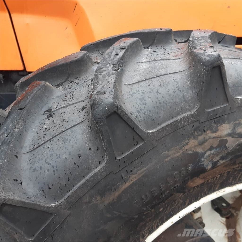 Valmet 8550 拖拉机/农用车