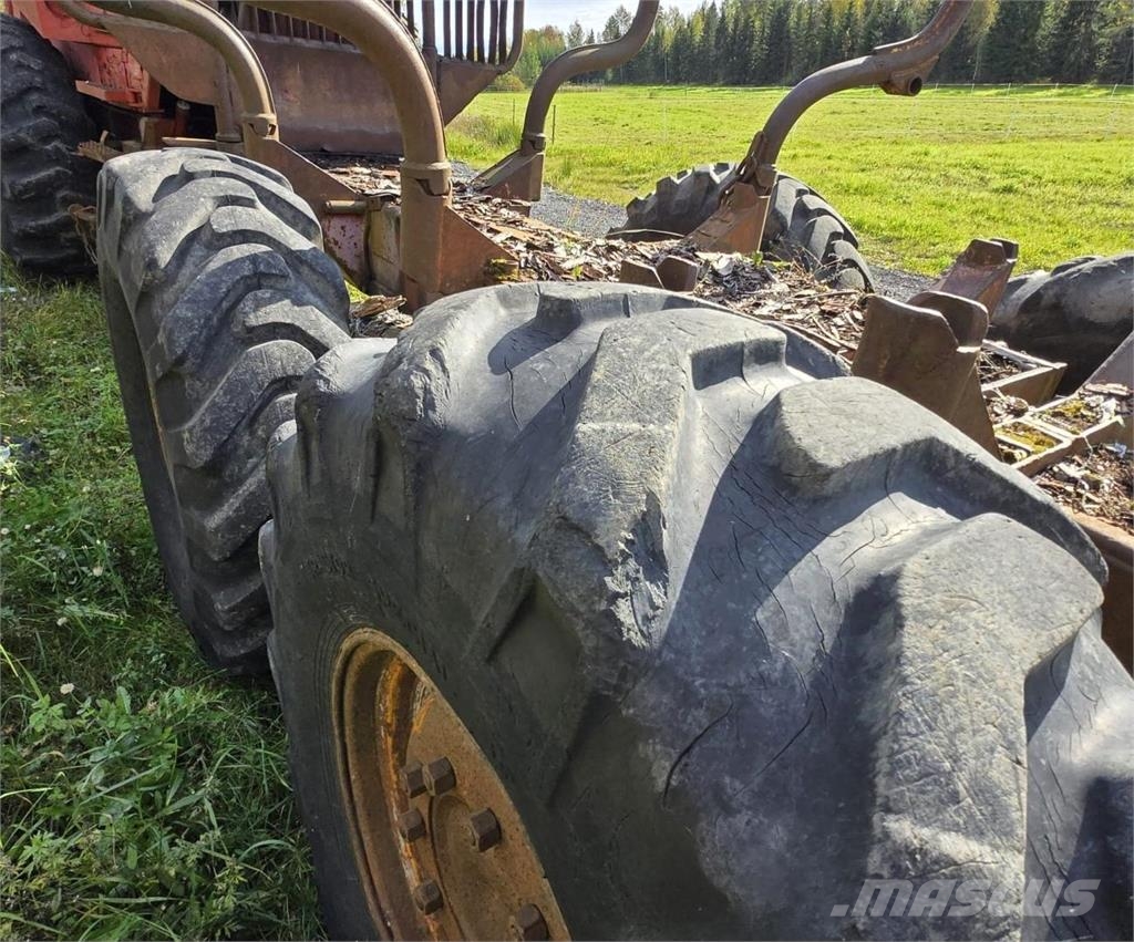 Valmet 886K Forvarderi