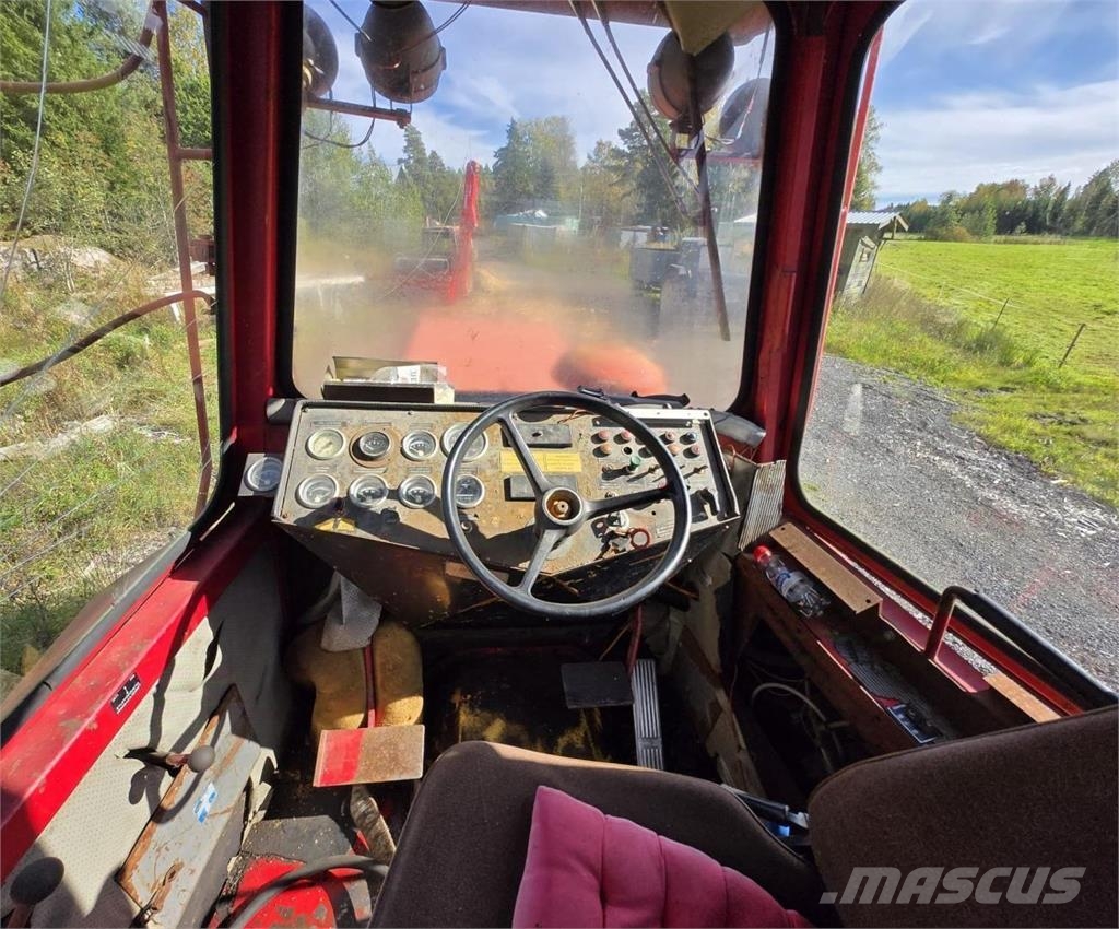 Valmet 886K Forvarderi