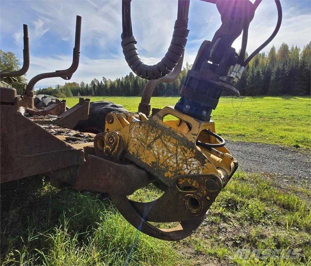 Valmet 886K Forvarderi