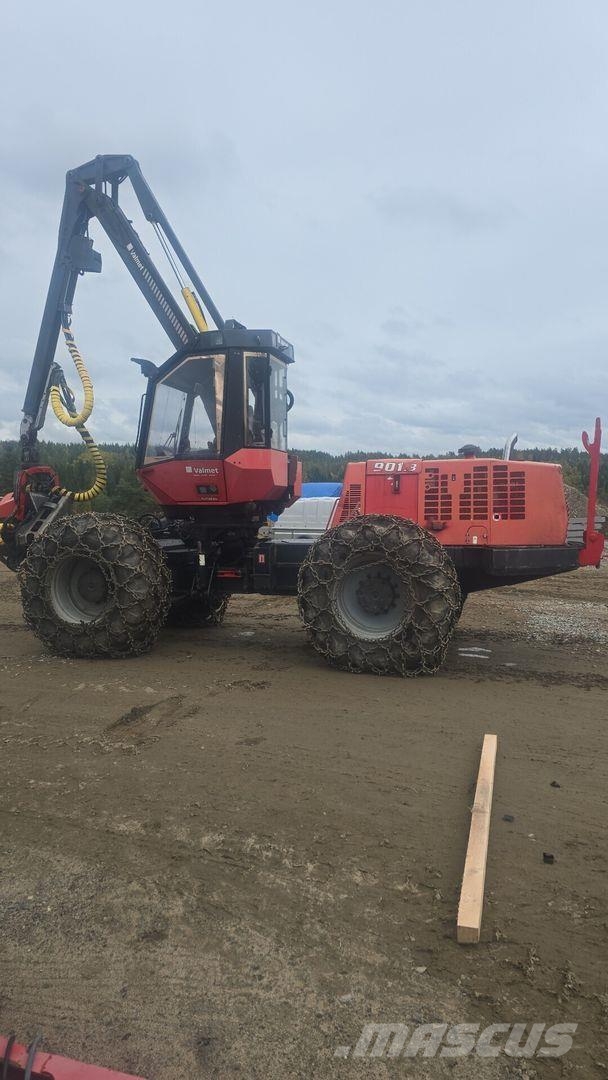 Valmet 901.3 收割机