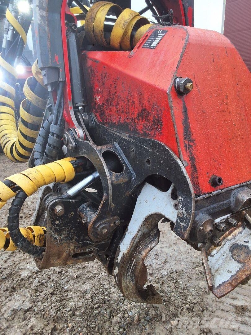 Valmet 901.3 حصادات