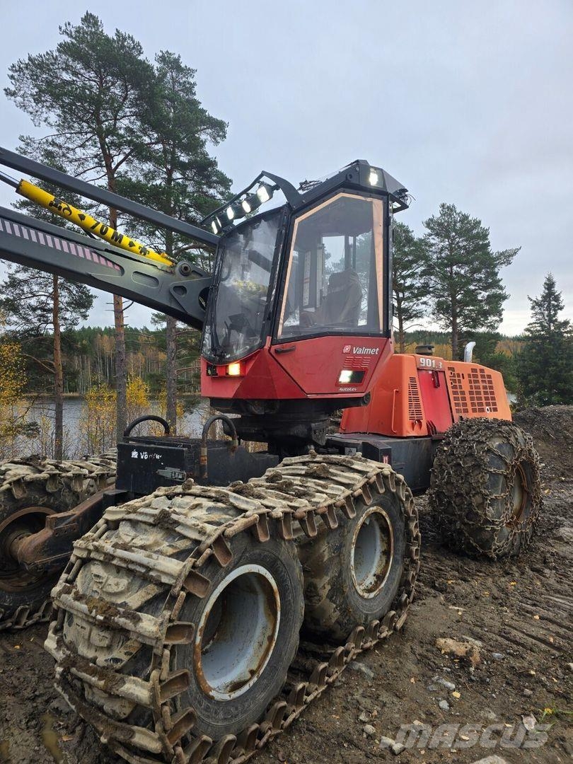Valmet 901.3 Harversteri