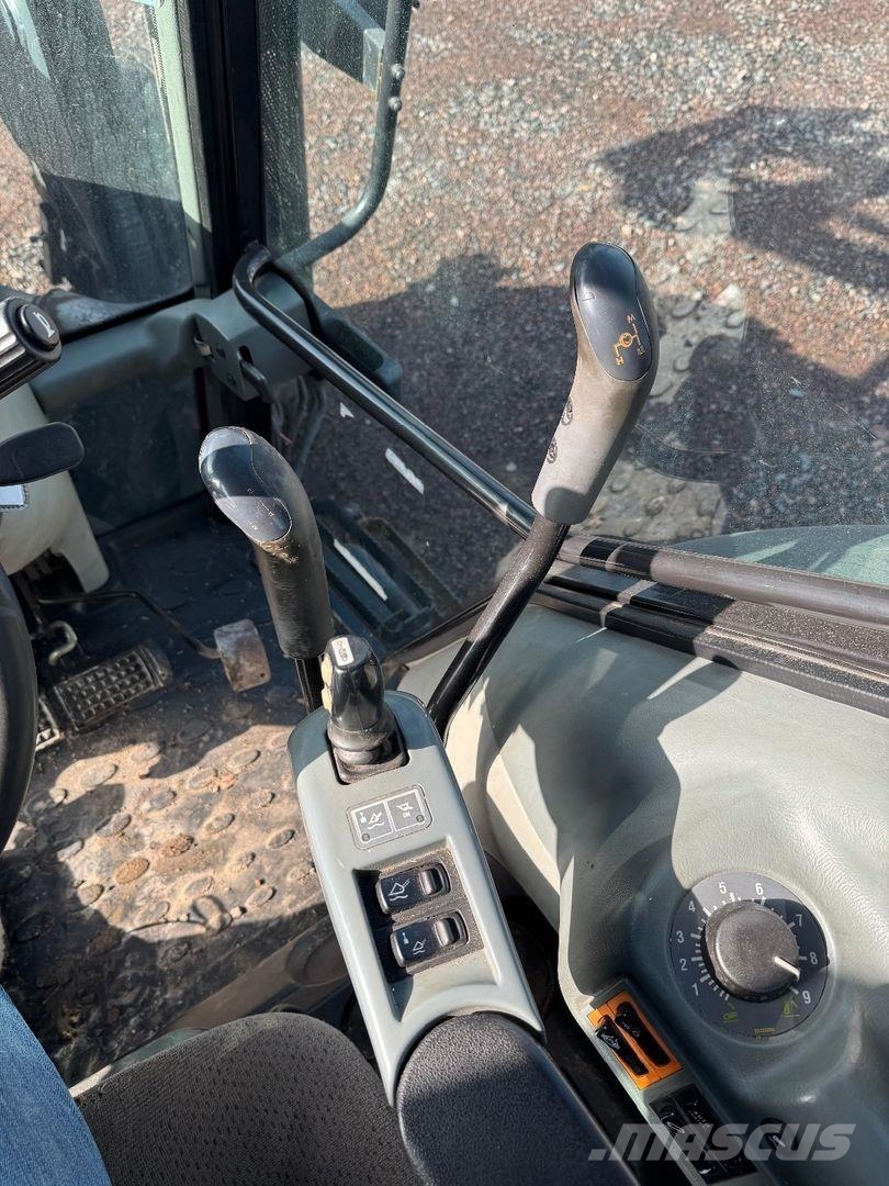 Valtra A93 Unlimited 拖拉机/农用车