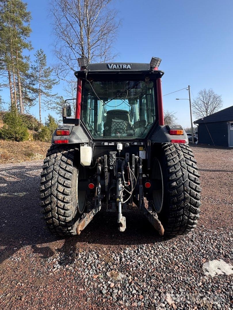 Valtra A93 Unlimited 拖拉机/农用车