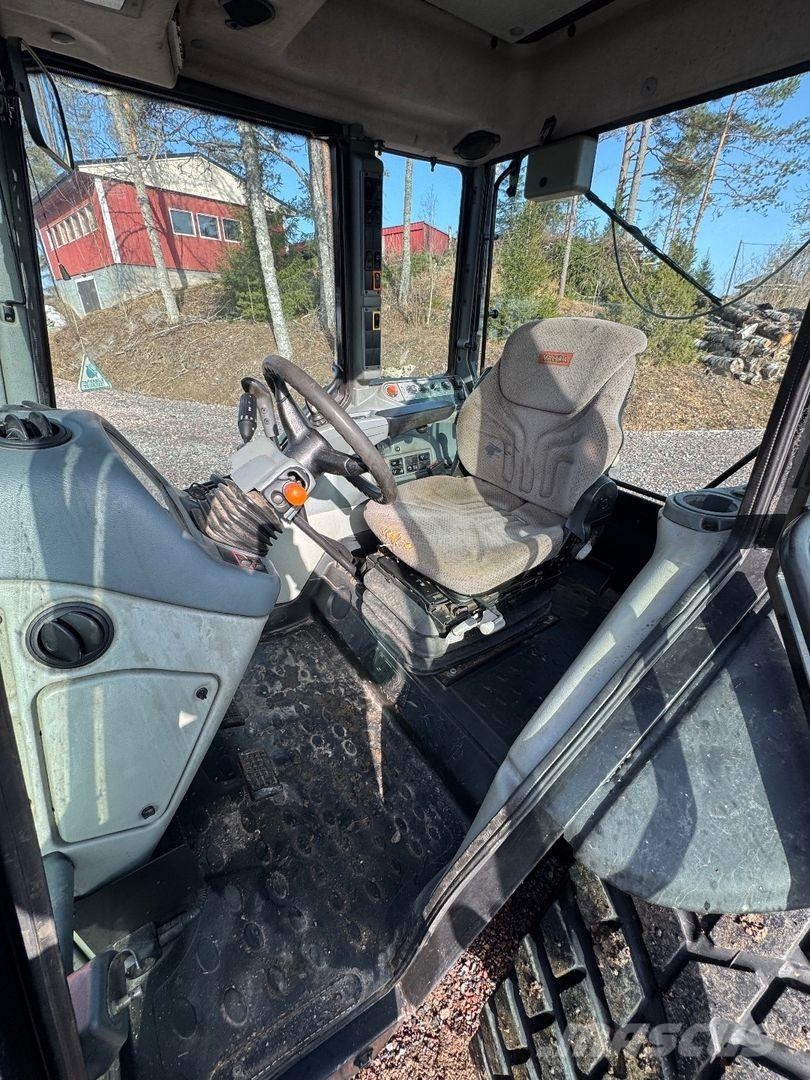 Valtra A93 Unlimited 拖拉机/农用车
