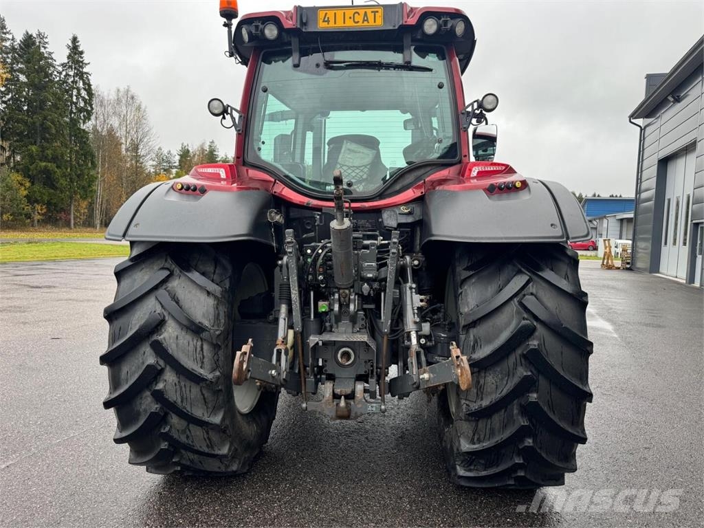 Valtra N174 Trattori