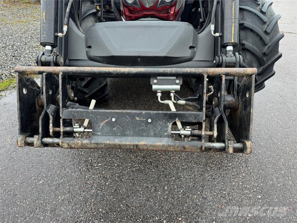 Valtra N174 Trattori