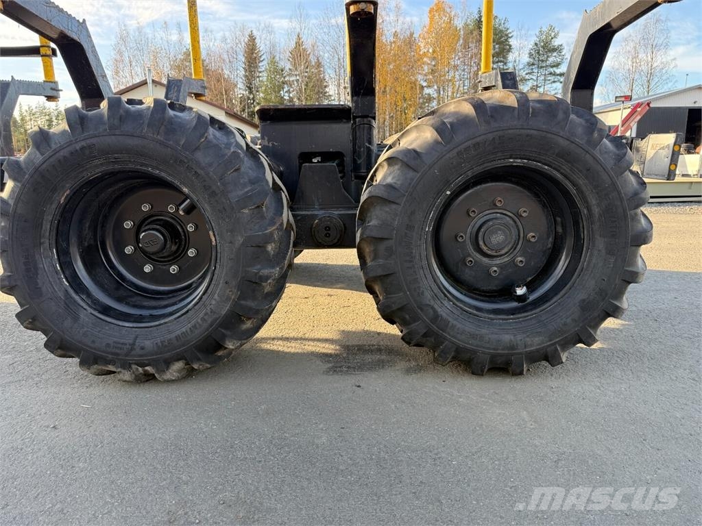 Valtra N174A + Kesla 144ND Форвардеры