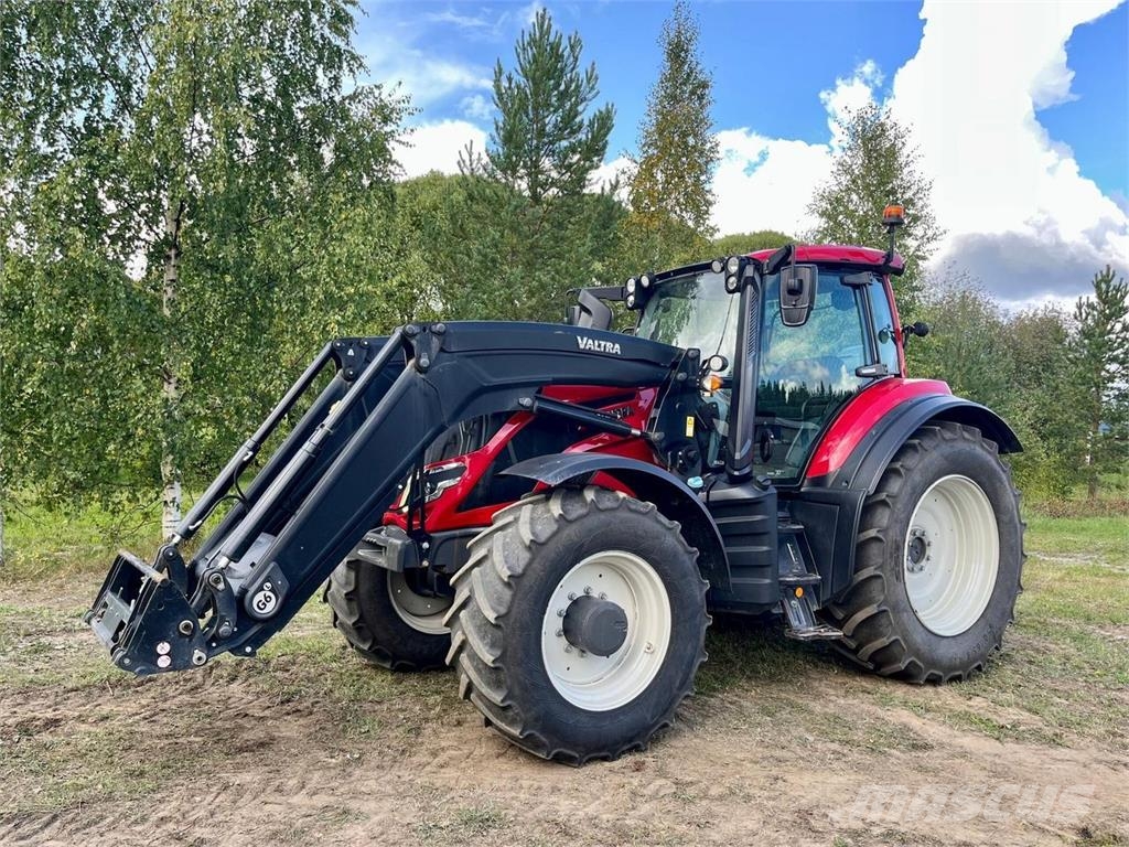 Valtra N175