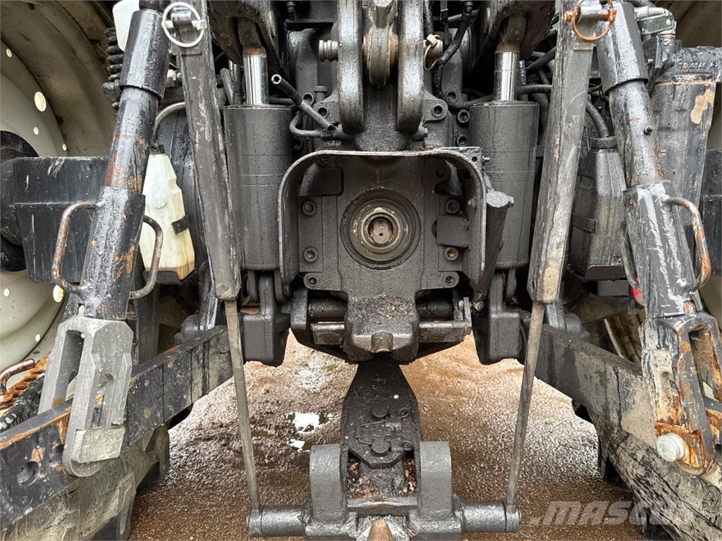 Valtra T190 Traktoren