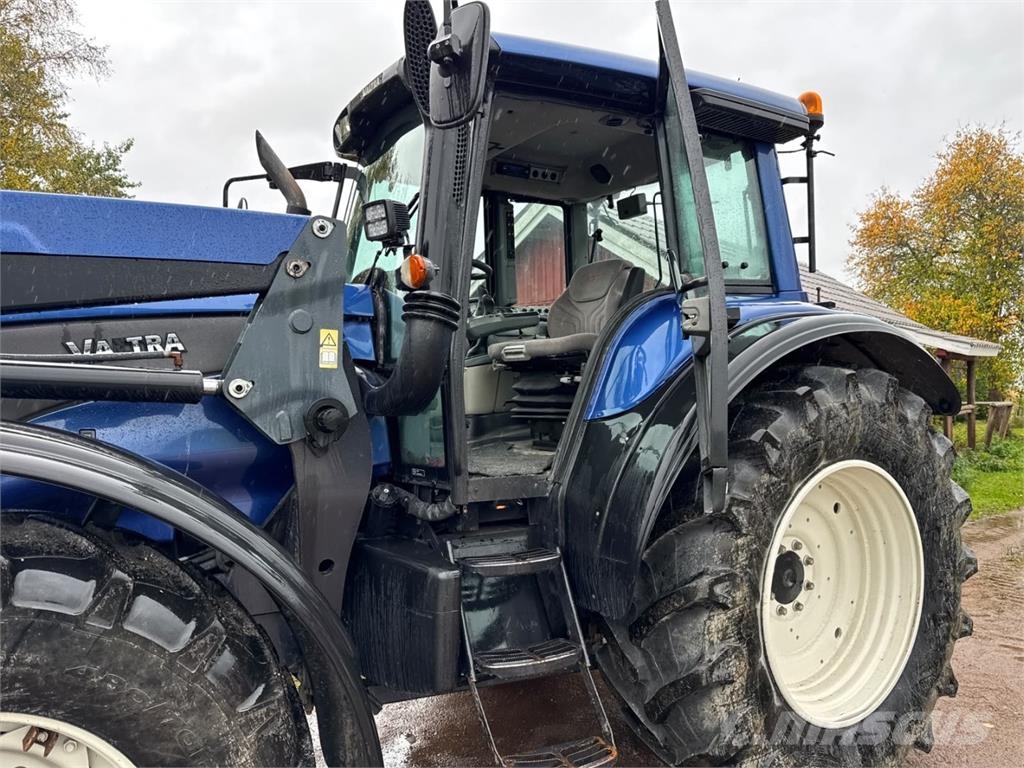 Valtra T190 Traktoren