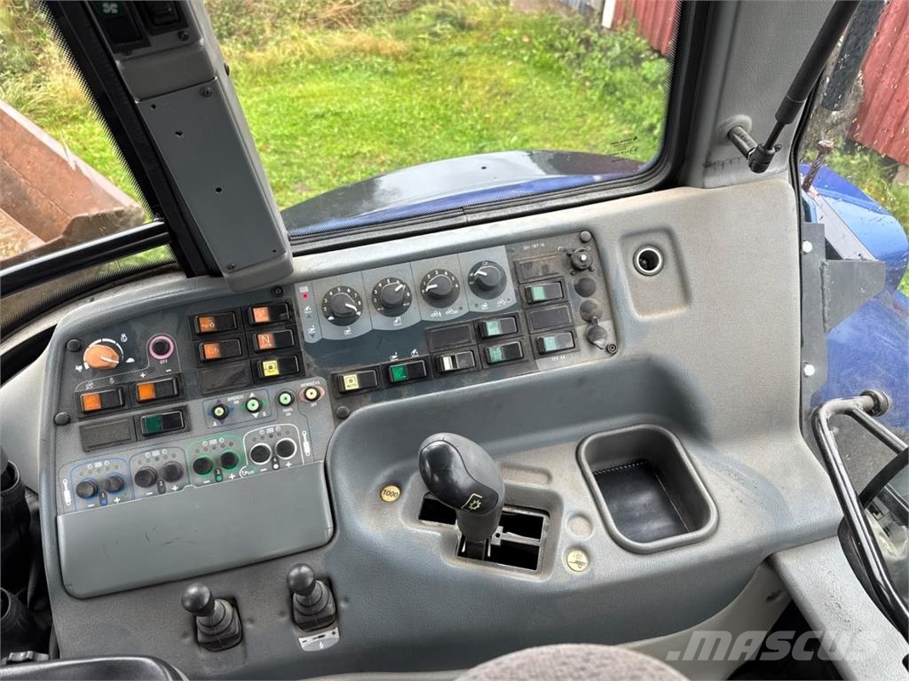 Valtra T190 Traktoren