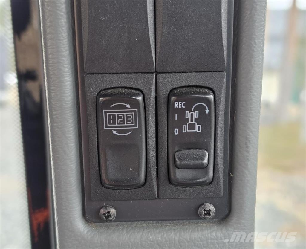 Valtra T202 拖拉机/农用车