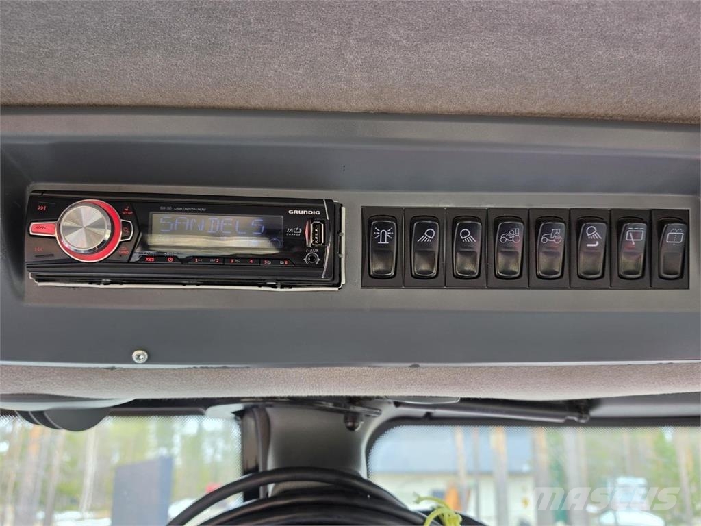 Valtra T202 拖拉机/农用车