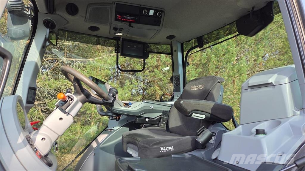 Valtra T254 Versu SmartTouch 拖拉机/农用车