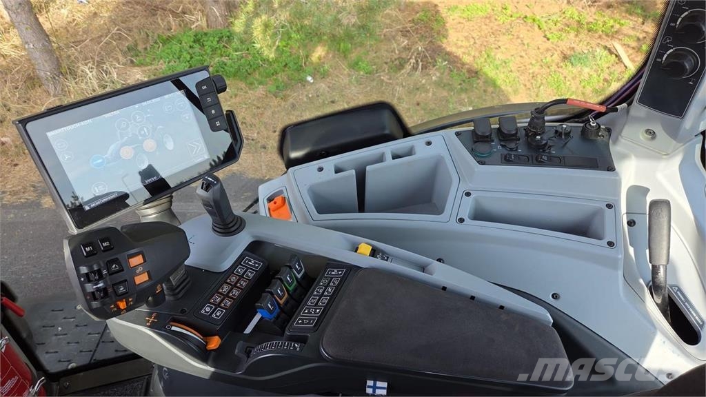 Valtra T254 Versu SmartTouch 拖拉机/农用车