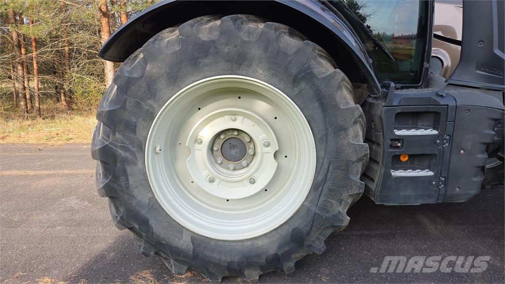 Valtra T254 Versu SmartTouch 拖拉机/农用车