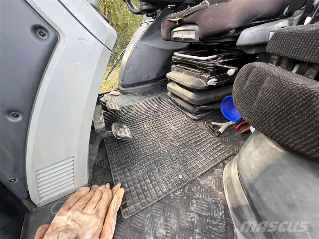Valtra T254 Versu SmartTouch الجرارات