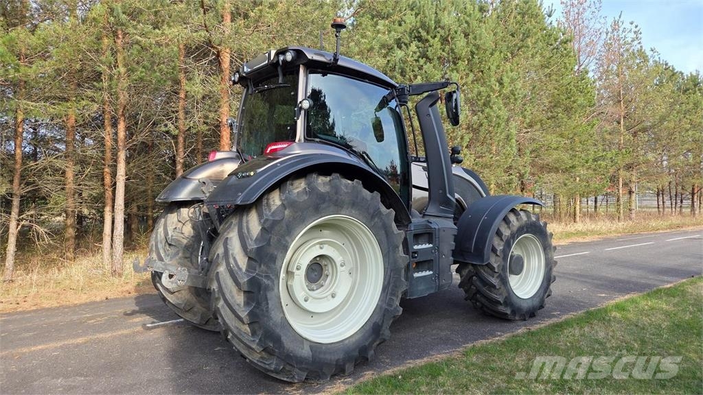 Valtra T254 Versu SmartTouch 拖拉机/农用车