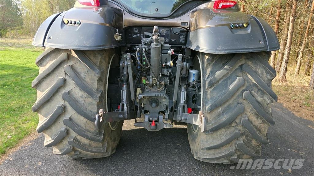 Valtra T254 Versu SmartTouch 拖拉机/农用车