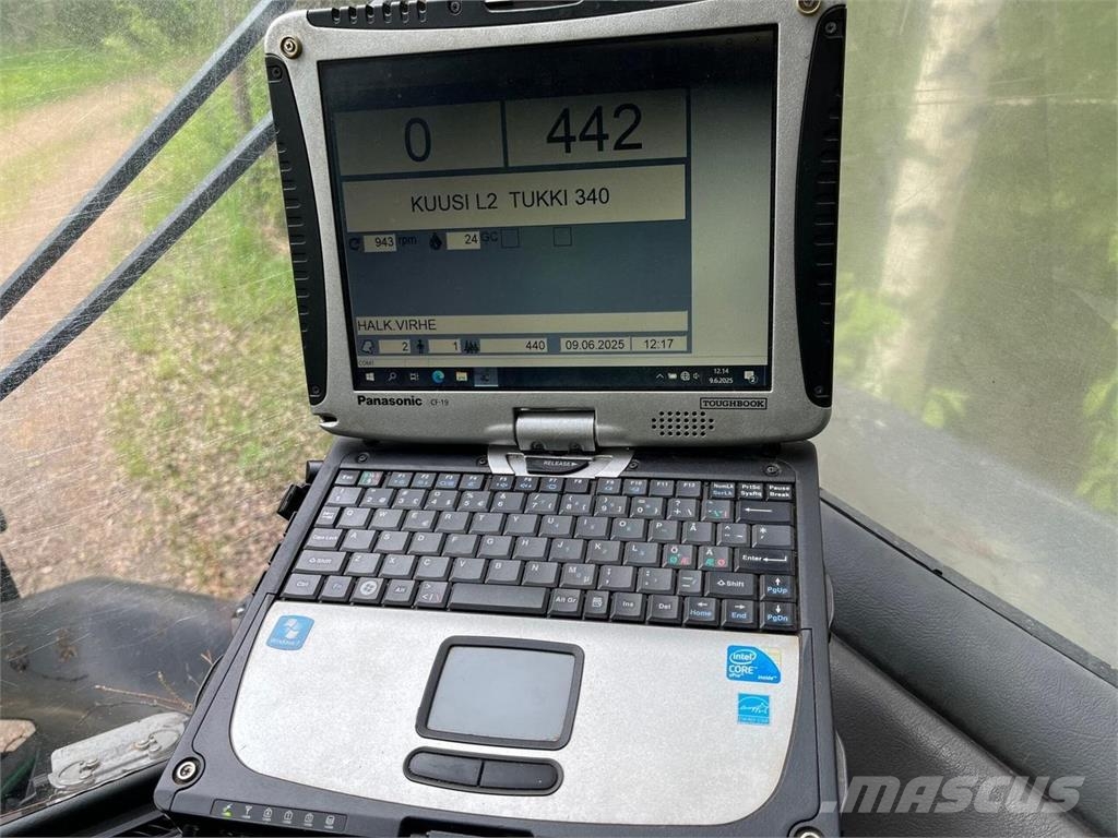 Valtra X120 Harvesteri 拖拉机/农用车