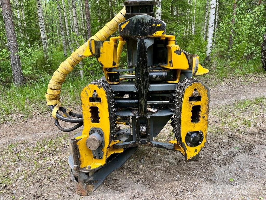 Valtra X120 Harvesteri 拖拉机/农用车